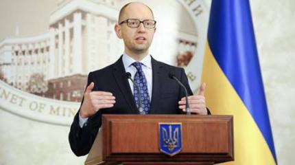 Яценюк: мы не будем восстанавливать Донбасс