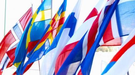 Россия и Мир: на Киеве свет клином не сошелся Россия и Мир: на Киеве свет клином не сошелся