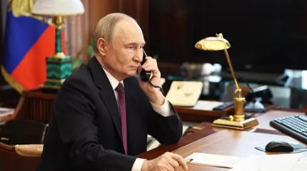 Часовой диалог Путина и Трампа состоялся, встреча «на троих» — в планах