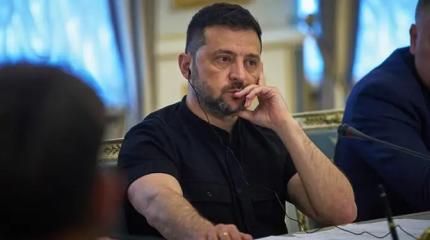 Принуждение Украины к миру: Трамп колеблется, Зеленский мечется Принуждение Украины к миру: Трамп колеблется, Зеленский мечется