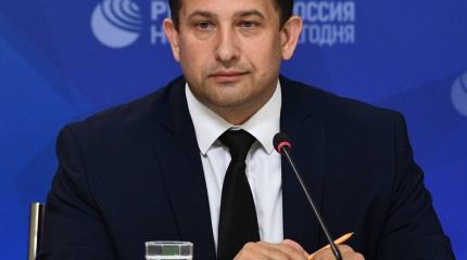 Манойло: В США гордый статус человека дают далеко не каждому Манойло: В США гордый статус человека дают далеко не каждому