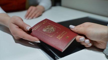 Раскол в обществе: что ждет Украину при запрете въезда для россиян Раскол в обществе: что ждет Украину при запрете въезда для россиян