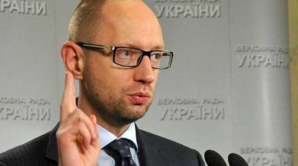 Яценюк поставил условие для пропуска российских фур Яценюк поставил условие для пропуска российских фур