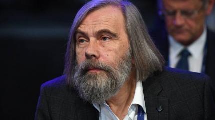 Жалок и безнадежен: Погребинский «по всем статьям» разложил год Зеленского Жалок и безнадежен: Погребинский «по всем статьям» разложил год Зеленского