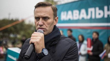 Навальный остался без выборов: своих избирателей обманул он сам Навальный остался без выборов: своих избирателей обманул он сам