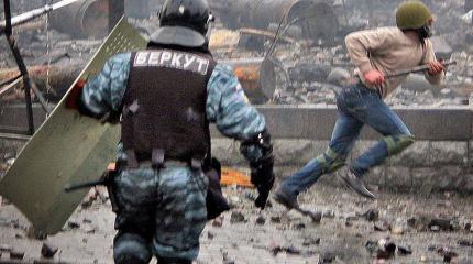 Выжившие «беркутовцы» вспоминают «мирный» Майдан: ребят били, жгли, палили Выжившие «беркутовцы» вспоминают «мирный» Майдан: ребят били, жгли, палили