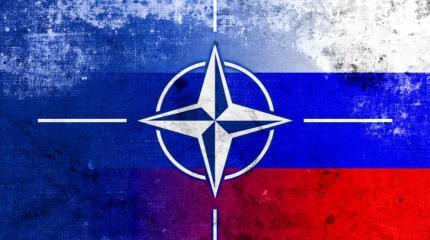 НАТО заискивает перед Москвой НАТО заискивает перед Москвой