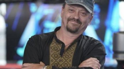 Автомайдановец Сергей Поярков назвал ветеранов революции вонючим быдлом Автомайдановец Сергей Поярков назвал ветеранов революции вонючим быдлом