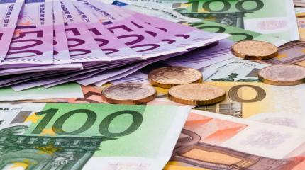 Европейская комиссия расследует случаи оказания незаконной госпомощи банкам ЕС Европейская комиссия расследует случаи оказания незаконной госпомощи банкам ЕС