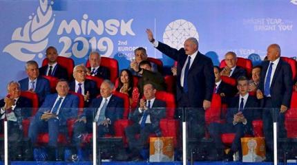 Лукашенко - оружие против России, оплаченное Москвой Лукашенко - оружие против России, оплаченное Москвой