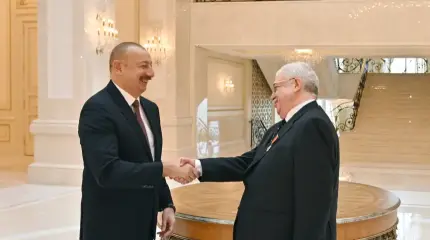 За уволенного азербофила Гусмана яростно вписались все медиа Алиева За уволенного азербофила Гусмана яростно вписались все медиа Алиева