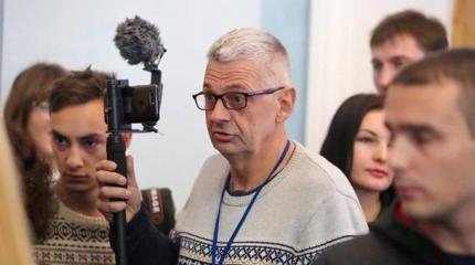 Свобода слова по-украински: в Черкассах напали на журналиста Комарова Свобода слова по-украински: в Черкассах напали на журналиста Комарова