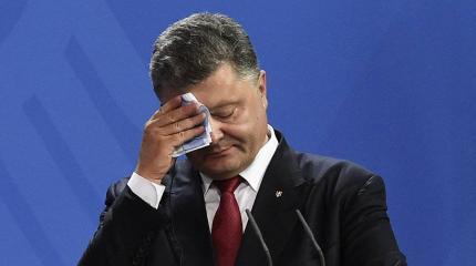 Порошенко оскандалился в суде сортирной шуткой Порошенко оскандалился в суде сортирной шуткой