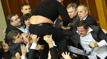 Теперь заживём: в Раде нашли верное средство от грабителей-извращенцев Теперь заживём: в Раде нашли верное средство от грабителей-извращенцев
