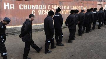 В России разгорелись споры: Можно ли зекам «искупить вину кровью» в СВО?