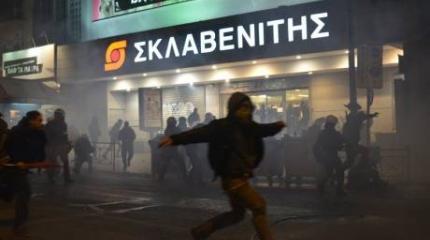 Греция: восстание закончилось, но привычка осталась Греция: восстание закончилось, но привычка осталась