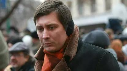 Гудков уехал из России в поисках западных спонсоров Гудков уехал из России в поисках западных спонсоров