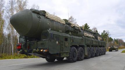 В Госдуме допустили размещение ядерного оружия России ближе к НАТО В Госдуме допустили размещение ядерного оружия России ближе к НАТО