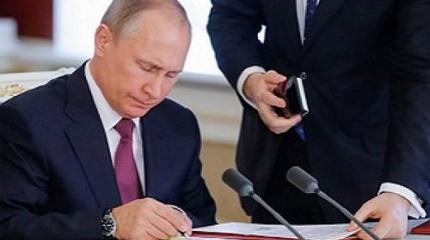 Путин может только новыми ВИП-отставками поднять свой рейтинг. Надолго ли? Путин может только новыми ВИП-отставками поднять свой рейтинг. Надолго ли?