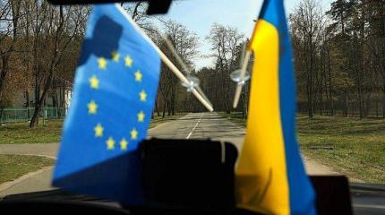 Мечты о «безвизе» не сбылись: украинцам усложнят въезд в Европу Мечты о «безвизе» не сбылись: украинцам усложнят въезд в Европу