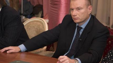 Почему беднеют российские олигархи? Почему беднеют российские олигархи?