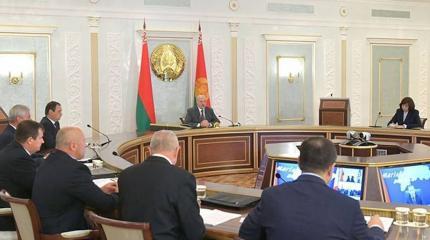 Пока гром не грянет, мужик не перекрестится Пока гром не грянет, мужик не перекрестится
