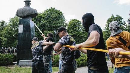 «Харьковский» Жуков: трусость Зеленского и безнаказанность радикалов