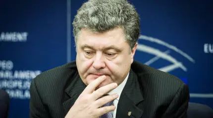 Ситуация созрела: украинские кланы готовы выступить против Порошенко Ситуация созрела: украинские кланы готовы выступить против Порошенко