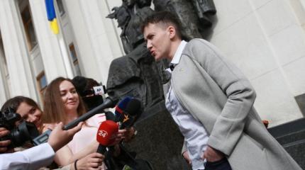 Автоматчики в Раде: Савченко знает способ заставить депутатов работать Автоматчики в Раде: Савченко знает способ заставить депутатов работать