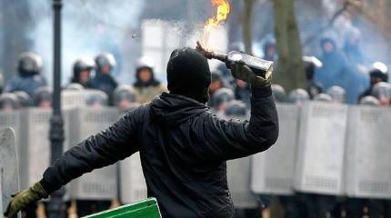 Война «Украинос свидомитус» против «Гомо сапиенс» Война «Украинос свидомитус» против «Гомо сапиенс»