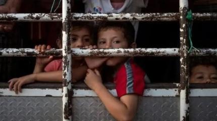 К бабушкам, в кишлак: в РФ предложили отправлять детей мигрантов на родину К бабушкам, в кишлак: в РФ предложили отправлять детей мигрантов на родину