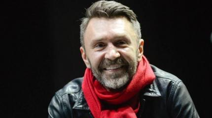 Сергею Шнурову могут запретить въезд на Украину из-за выступлений в Крыму Сергею Шнурову могут запретить въезд на Украину из-за выступлений в Крыму