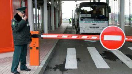 Украина усложняет въезд для россиян