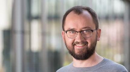 Вернувшийся из США эмигрант поведал, за что Запад не любит русских Вернувшийся из США эмигрант поведал, за что Запад не любит русских