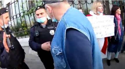 В Москве патриоты сорвали акцию сторонников Беломайдана