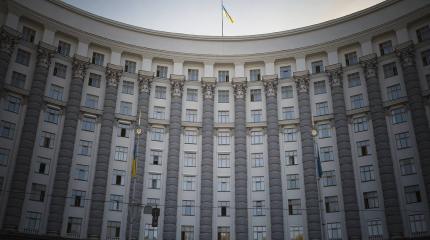 Кабмин Украины подготовил список из 70 россиян, которые подпадут под санкции Кабмин Украины подготовил список из 70 россиян, которые подпадут под санкции