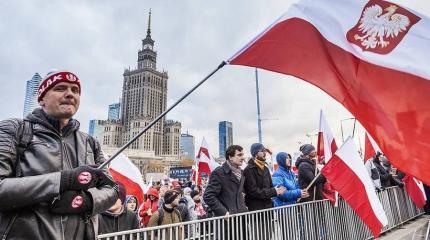 Польша снова прогнулась под Вашингтон