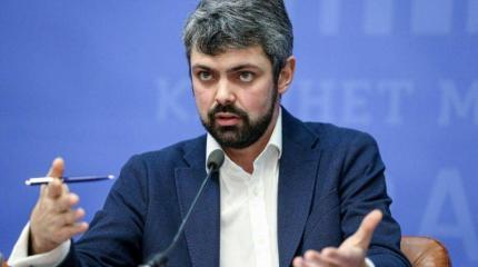 О большевиках, декоммунизации Украины и гедонизме предводителей УИНП О большевиках, декоммунизации Украины и гедонизме предводителей УИНП