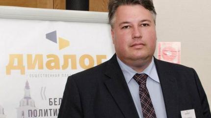 Агафонов: У нас тоже есть свои «отморозки», которые хотят начать войну с РФ Агафонов: У нас тоже есть свои «отморозки», которые хотят начать войну с РФ