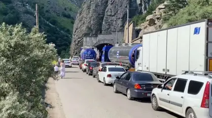 Всё меньше россиян хотят уезжать из страны Всё меньше россиян хотят уезжать из страны