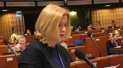 Украинского депутата в ПАСЕ приняли за обслугу Украинского депутата в ПАСЕ приняли за обслугу