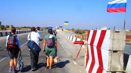 Украинские беженцы, сбежавшие в Крым, рассказали свою историю переезда Украинские беженцы, сбежавшие в Крым, рассказали свою историю переезда