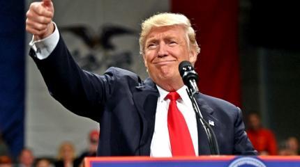 Трамп дважды унизил Хиллари Трамп дважды унизил Хиллари