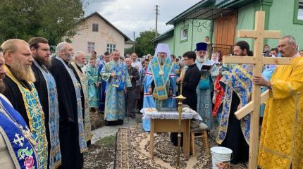 Украинская Православная Церковь достойно проходит через препятствия Украинская Православная Церковь достойно проходит через препятствия