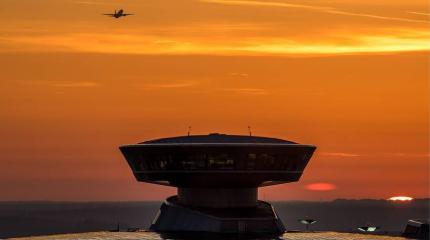 Россия возобновляет международное авиасообщение с 1 августа Россия возобновляет международное авиасообщение с 1 августа