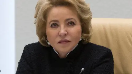 Матвиенко высказалась против введения идеологии в России Матвиенко высказалась против введения идеологии в России