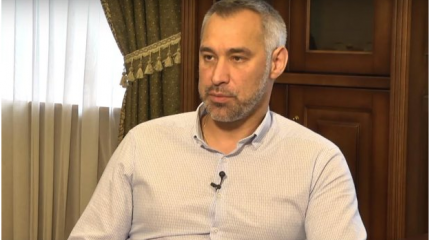 Зеленскому меняют окружение? На очереди Генпрокурор Рябошапка Зеленскому меняют окружение? На очереди Генпрокурор Рябошапка