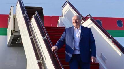 Москва будет оборонять Лукашенко до последнего патрона Москва будет оборонять Лукашенко до последнего патрона
