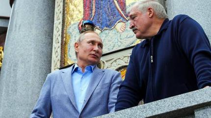 Лукашенко грозят Майданом, если он договорится с Путиным Лукашенко грозят Майданом, если он договорится с Путиным