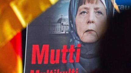 Банду Ангелы под суд! Меркель обвиняют в незаконной переправке мигрантов Банду Ангелы под суд! Меркель обвиняют в незаконной переправке мигрантов